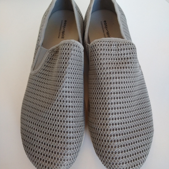 Easy spirit gray slip on tennis shoes size 11 - Picture 4 of 12
